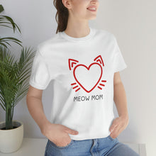 Load image into Gallery viewer, Cat mom tee
